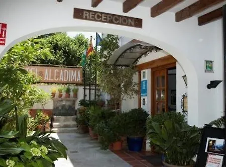 Alcadima Hotell 3*