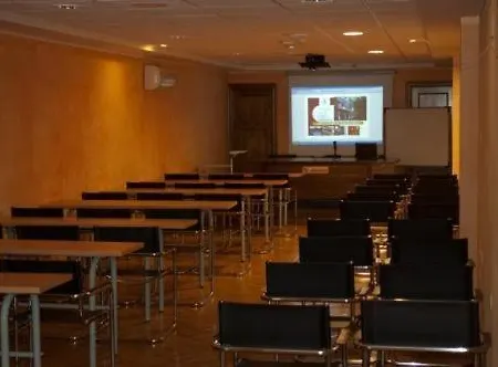Hotel Alcadima