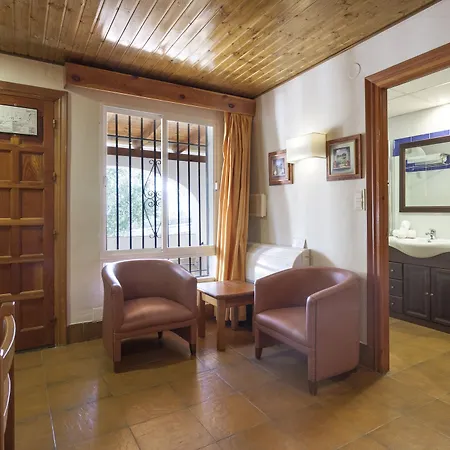 Hotel Alcadima 3*