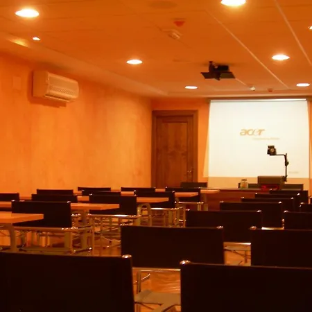 Alcadima Hotel 3*